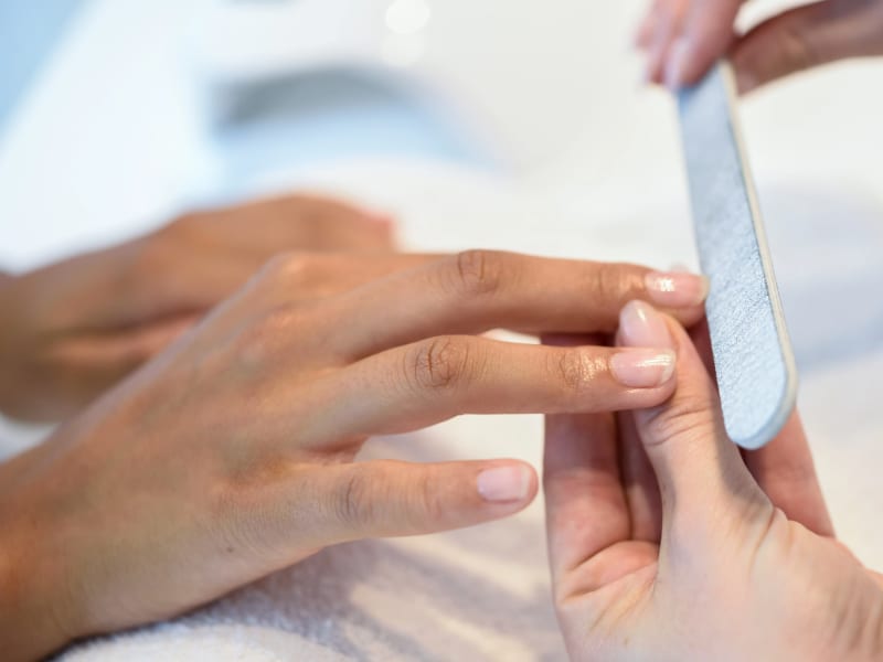 Russian E-File Dry Manicure